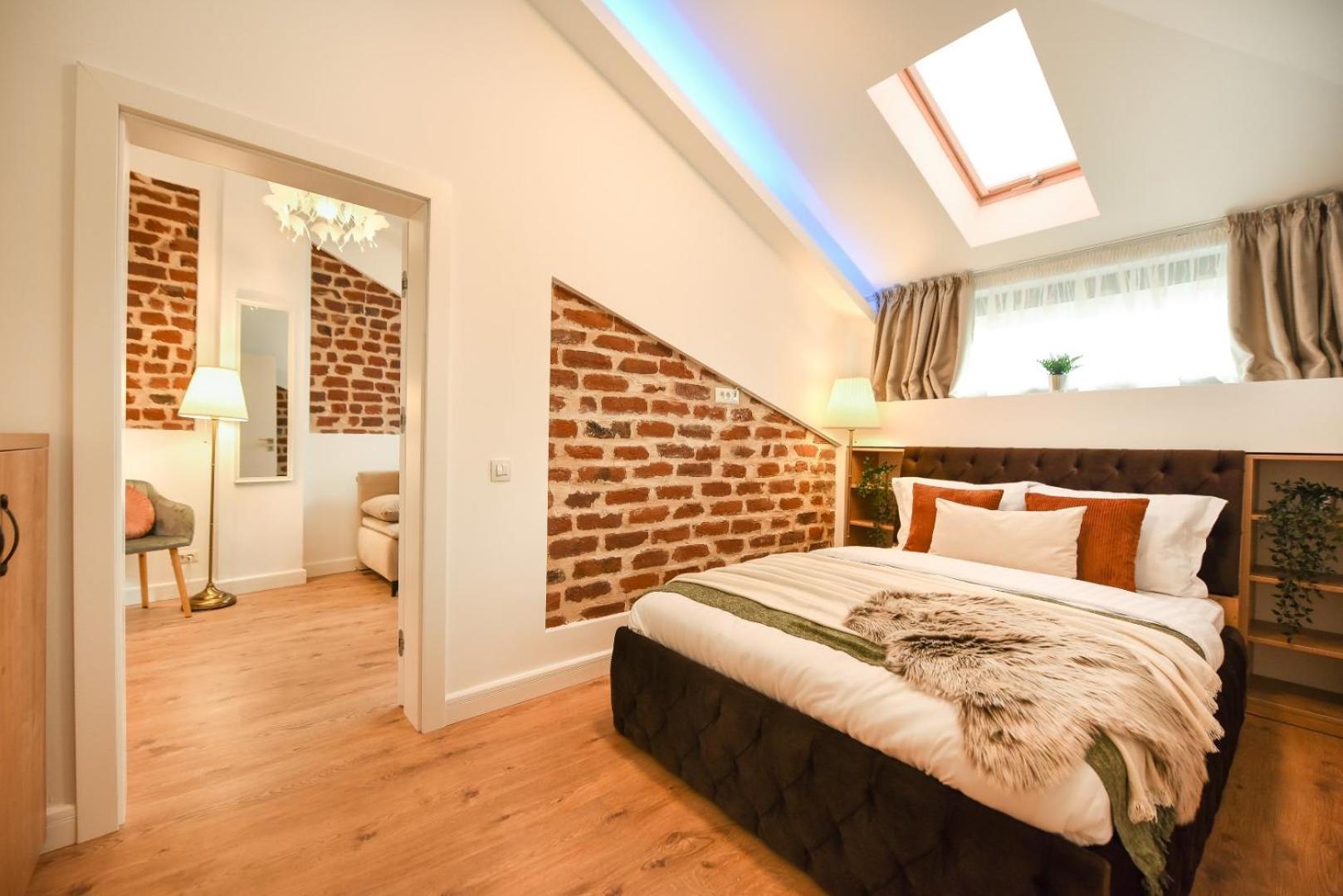 Away From - Modern & Cozy Near Vibrant Unirii Area Apartment Bukarest
