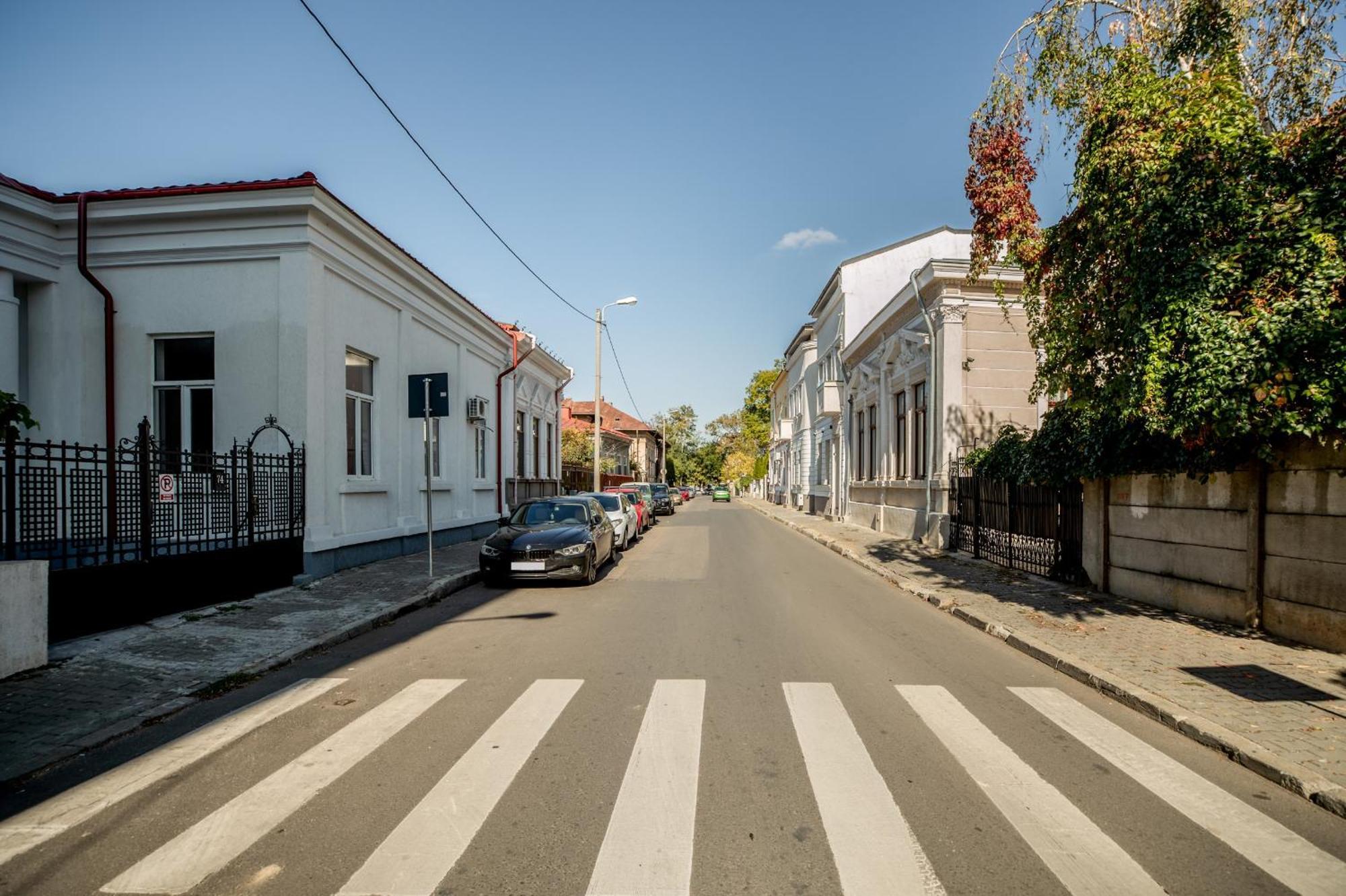 Away From - Modern & Cozy Near Vibrant Unirii Area Appartement *