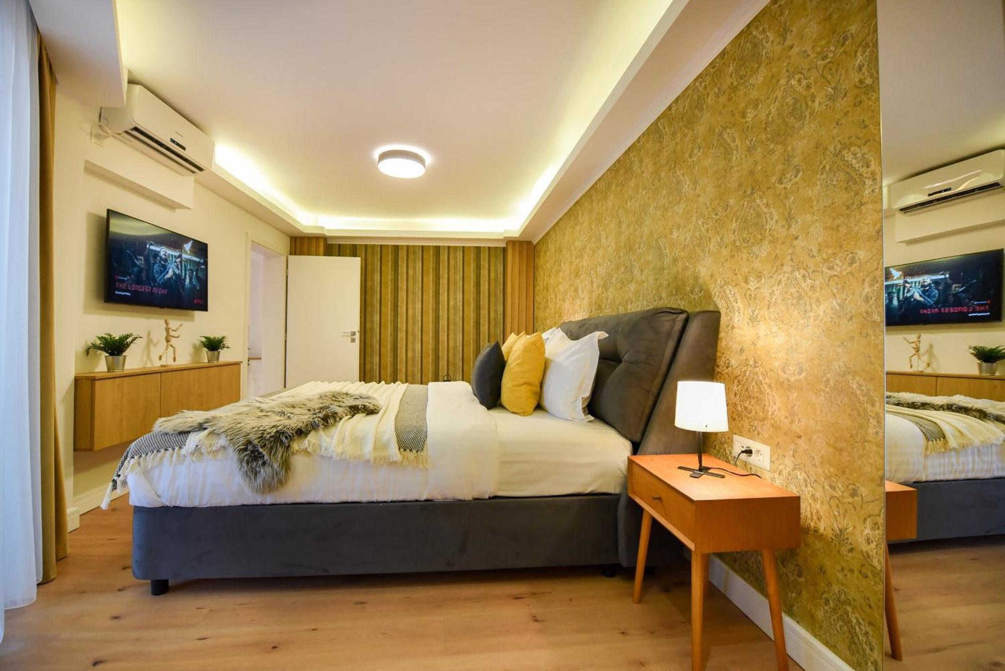 Away From - Modern & Cozy Near Vibrant Unirii Area Appartement *