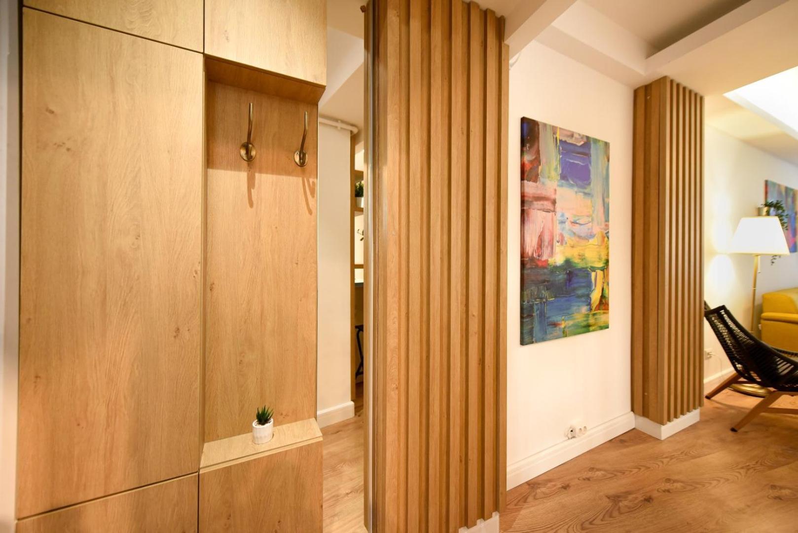 Away From - Modern & Cozy Near Vibrant Unirii Area Appartement *