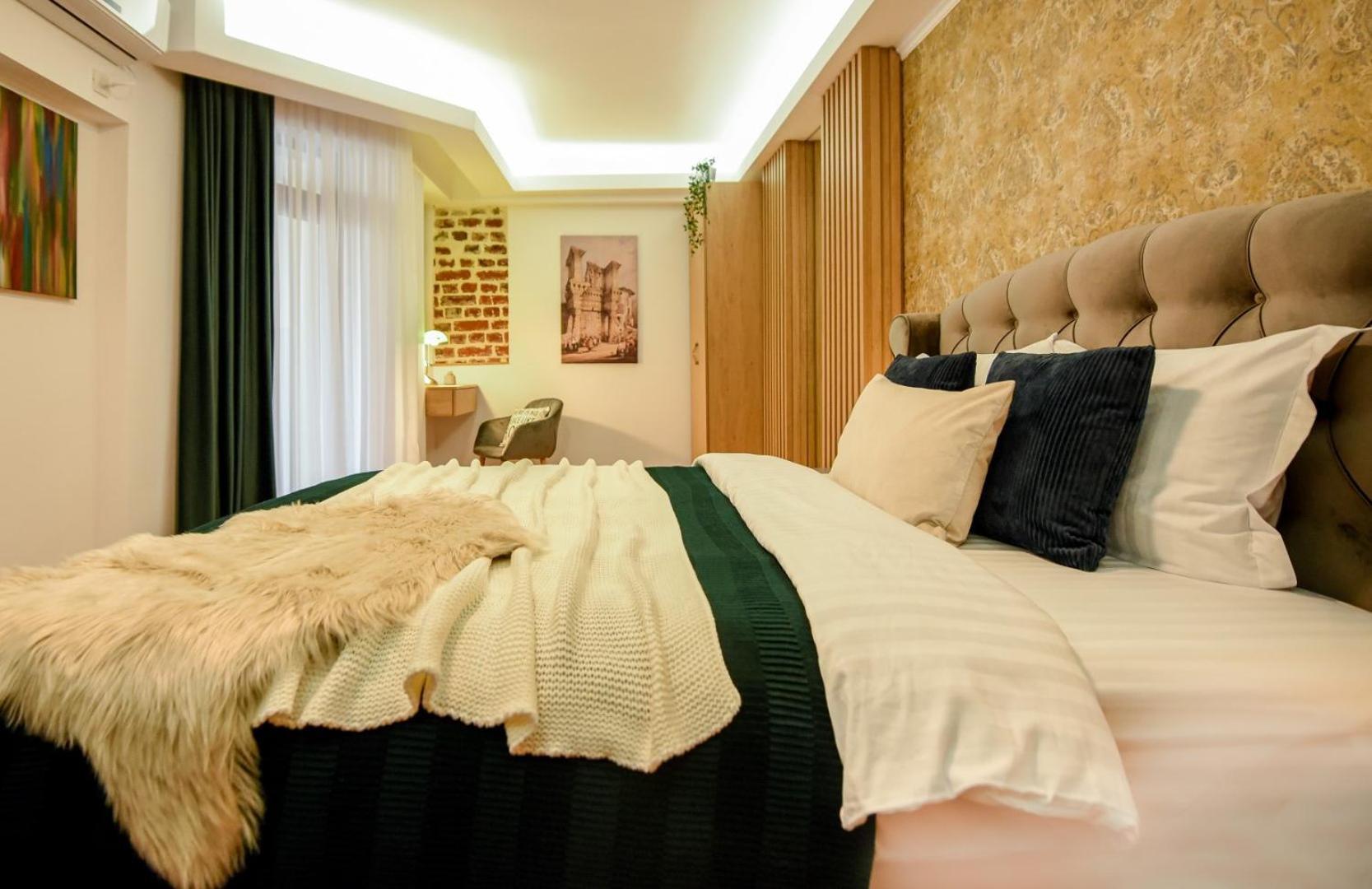 Appartement Away From - Modern & Cozy Near Vibrant Unirii Area *