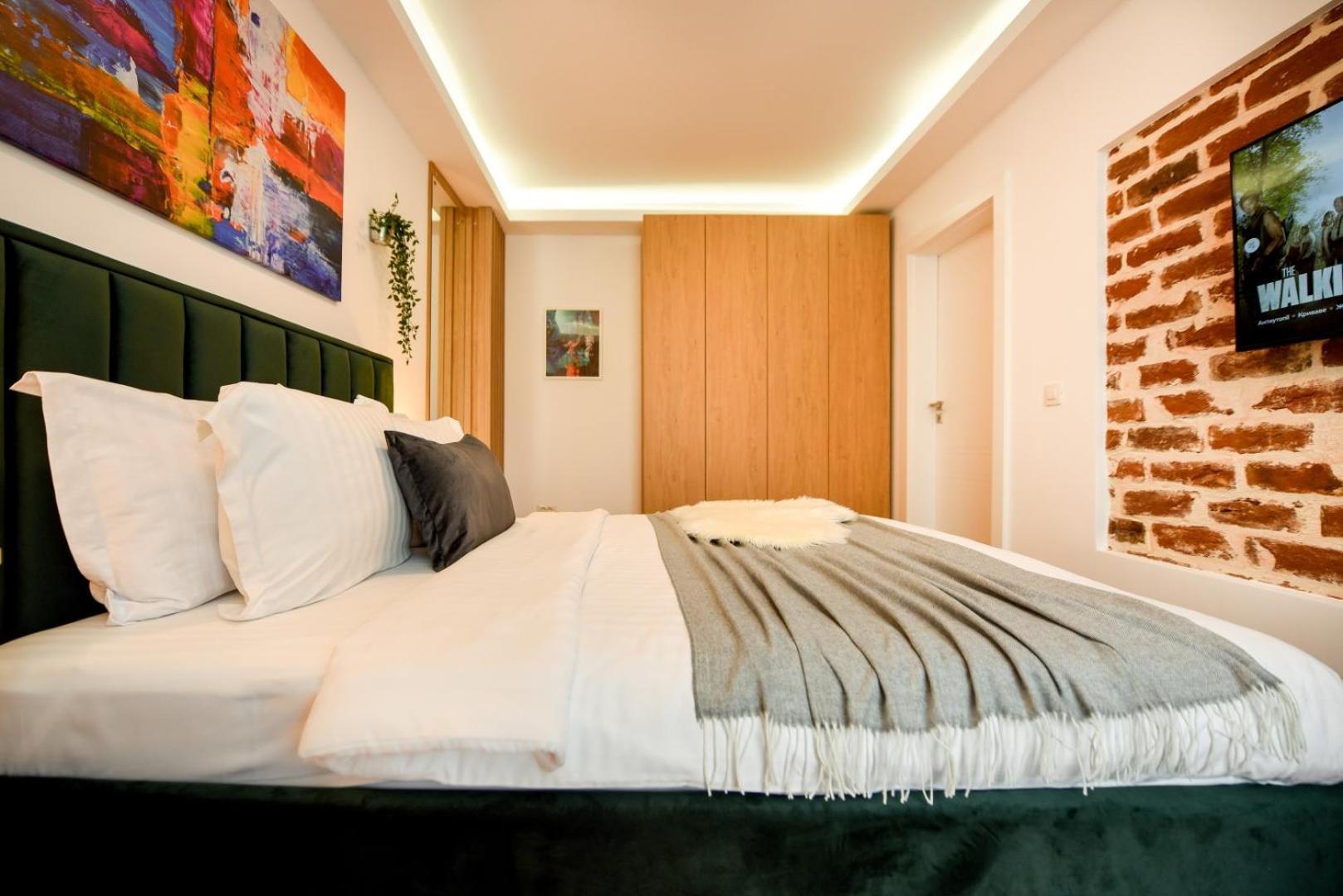 Appartement Away From - Modern & Cozy Near Vibrant Unirii Area Bucarest